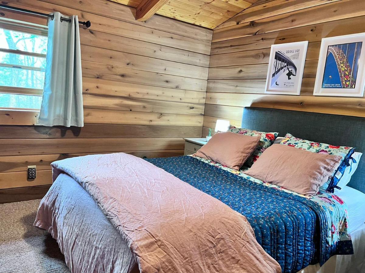 Beautiful Cabin On 83 Acres Near New River Gorge National Park Hico Exterior foto
